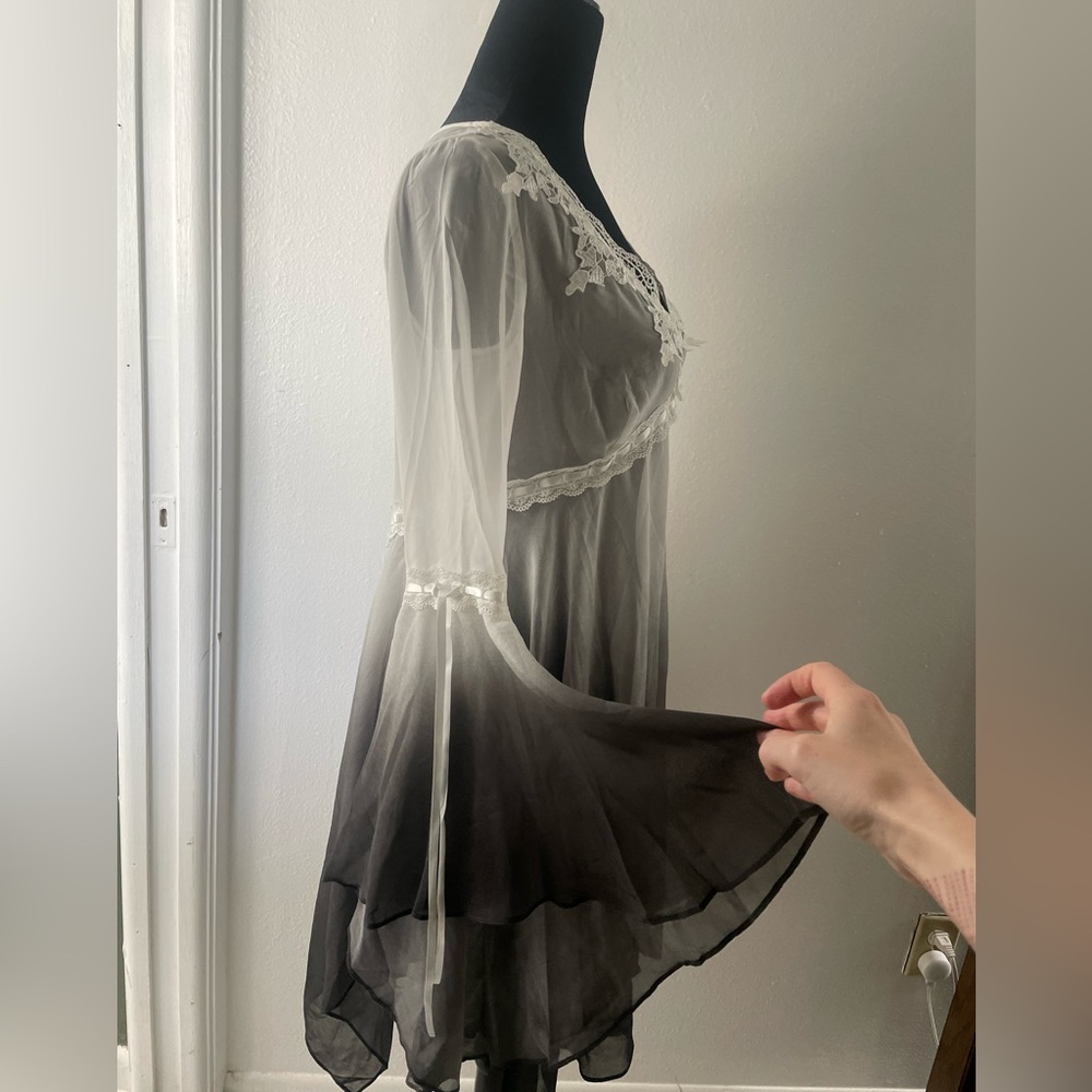 Widow Ombré dress with bell sleeves